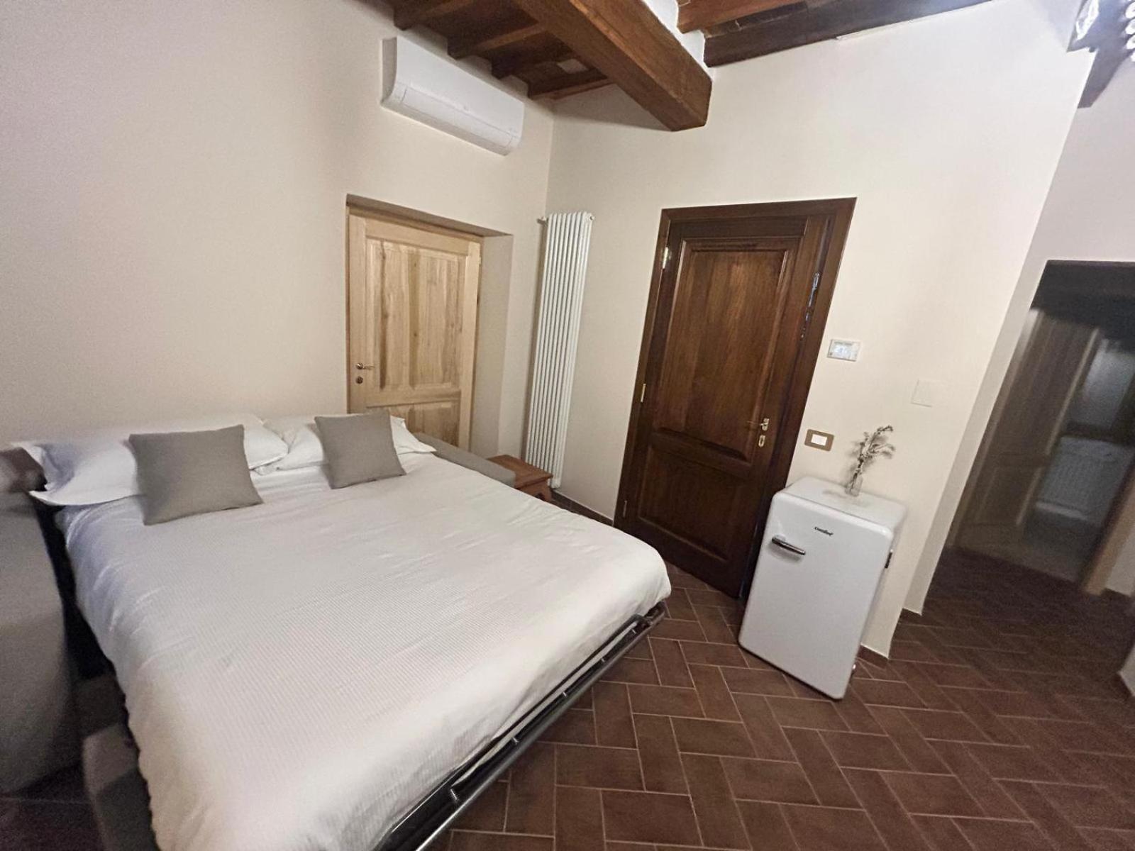 Lastamperia19 Camere-Rooms Montepulciano Stazione 외부 사진
