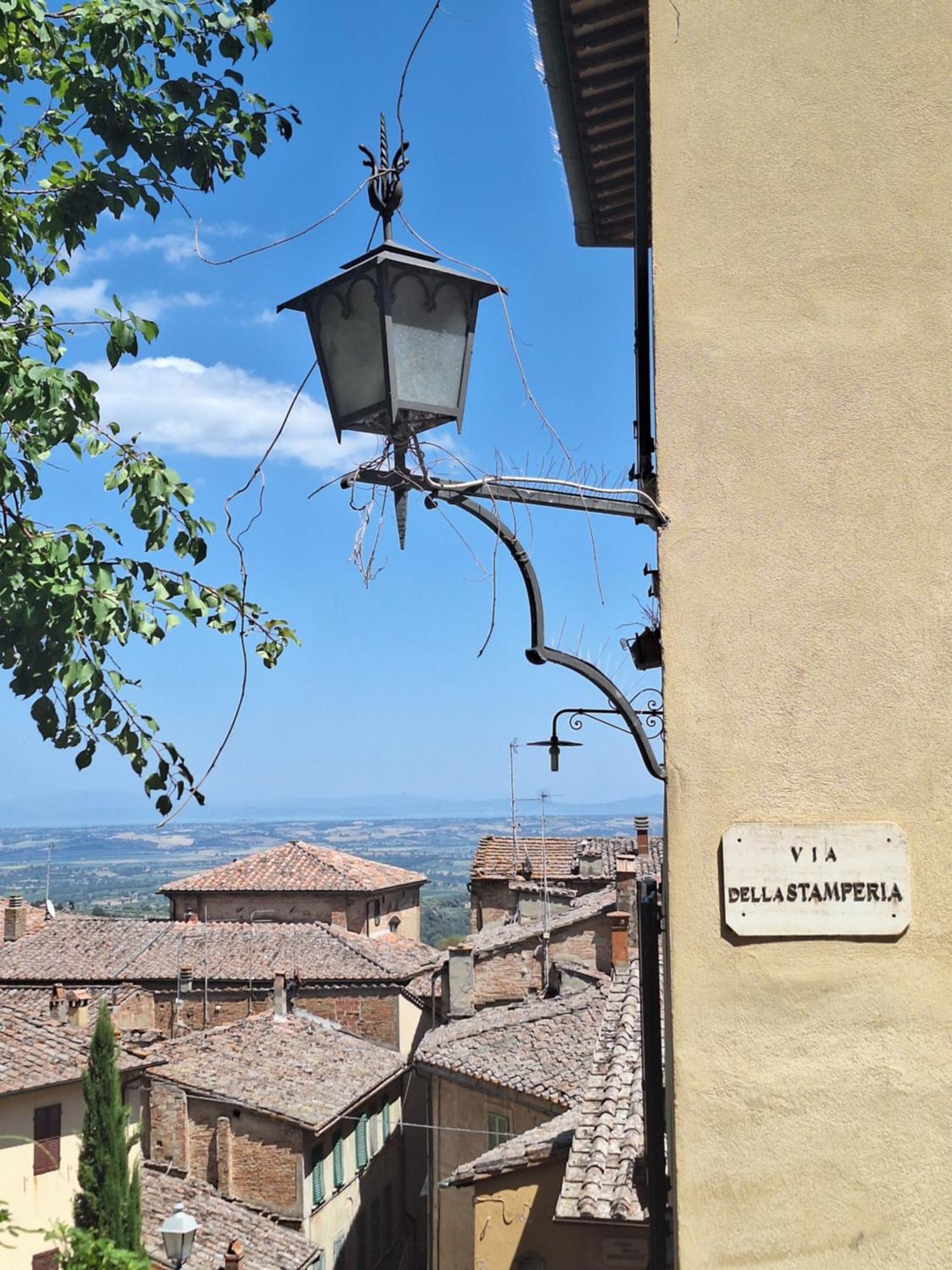 Lastamperia19 Camere-Rooms Montepulciano Stazione 외부 사진